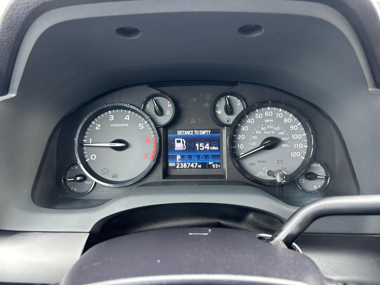 Toyota Tundra 2WD Truck Double Cab 4.6L V8 6-Spd AT SR5 (Natl) 2016
