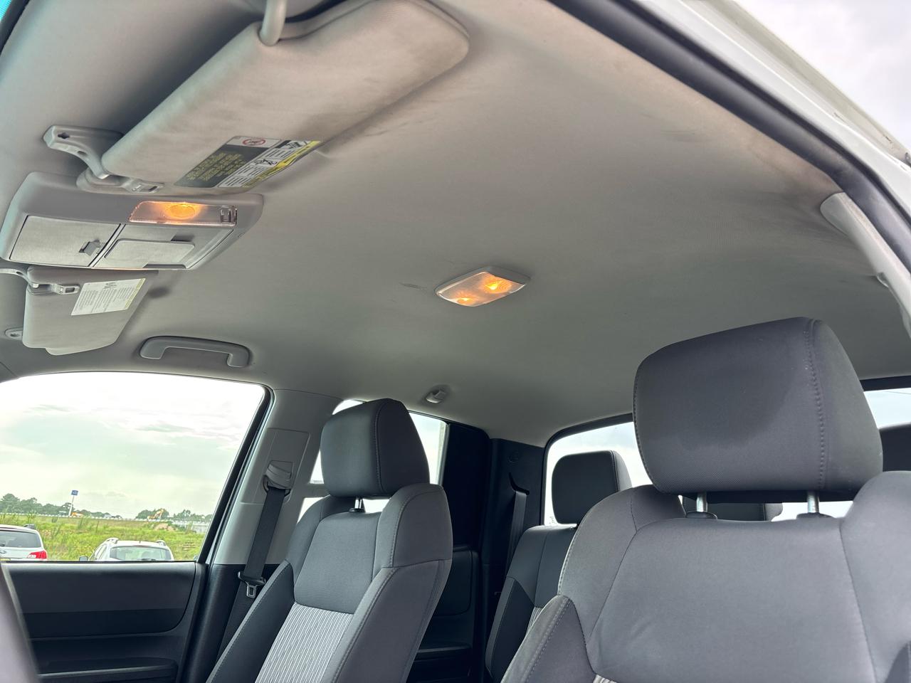 Toyota Tundra 2WD Truck Double Cab 4.6L V8 6-Spd AT SR5 (Natl) 2016