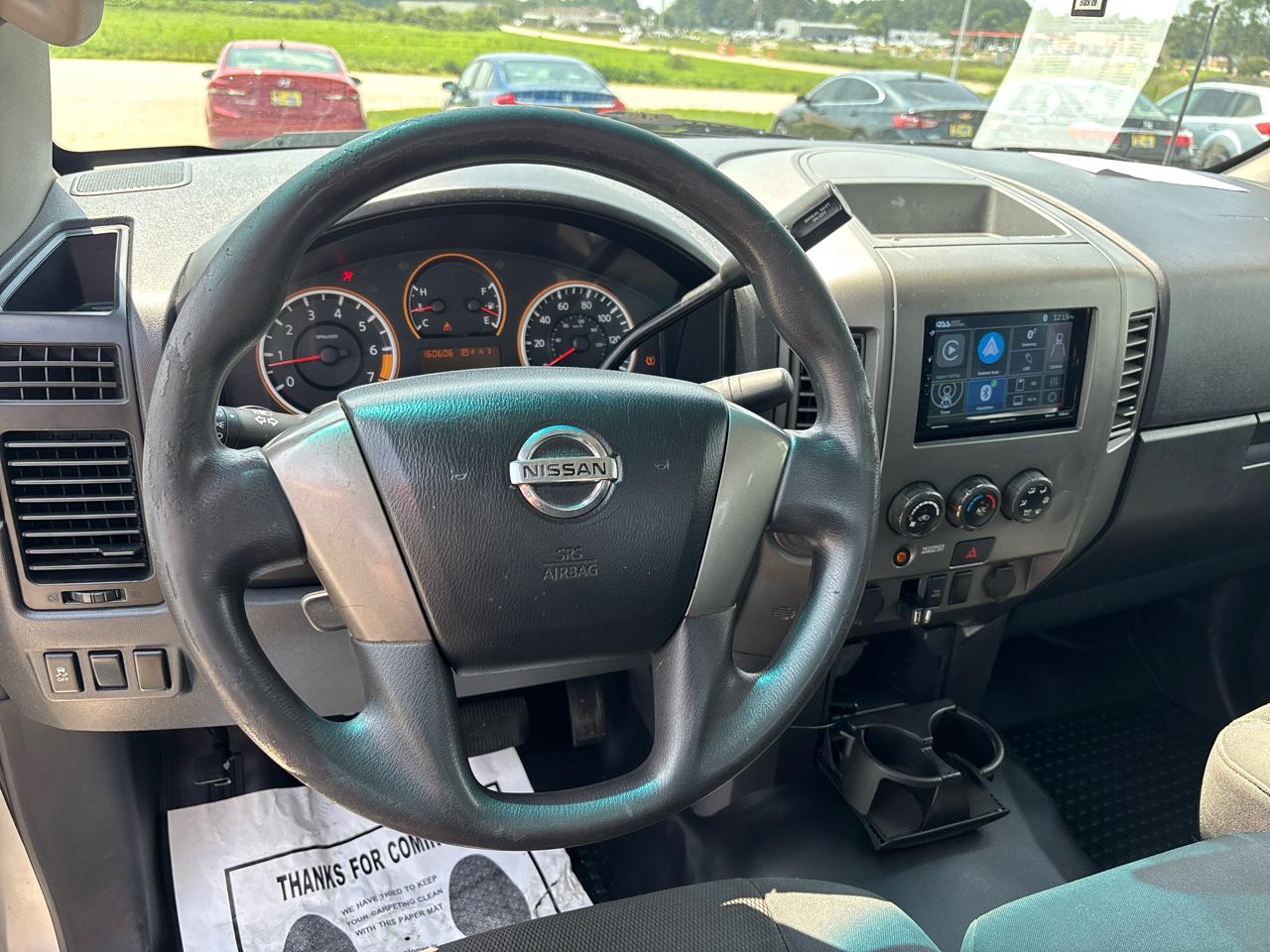 Nissan Titan 2WD King Cab SWB SV 2014