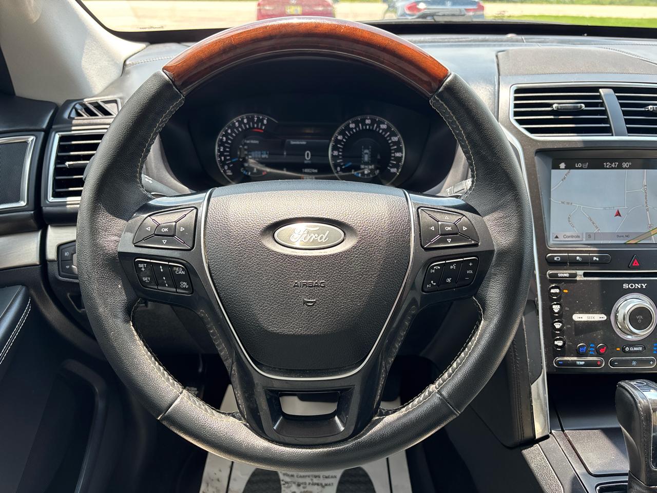 Ford Explorer Platinum 4WD 2018
