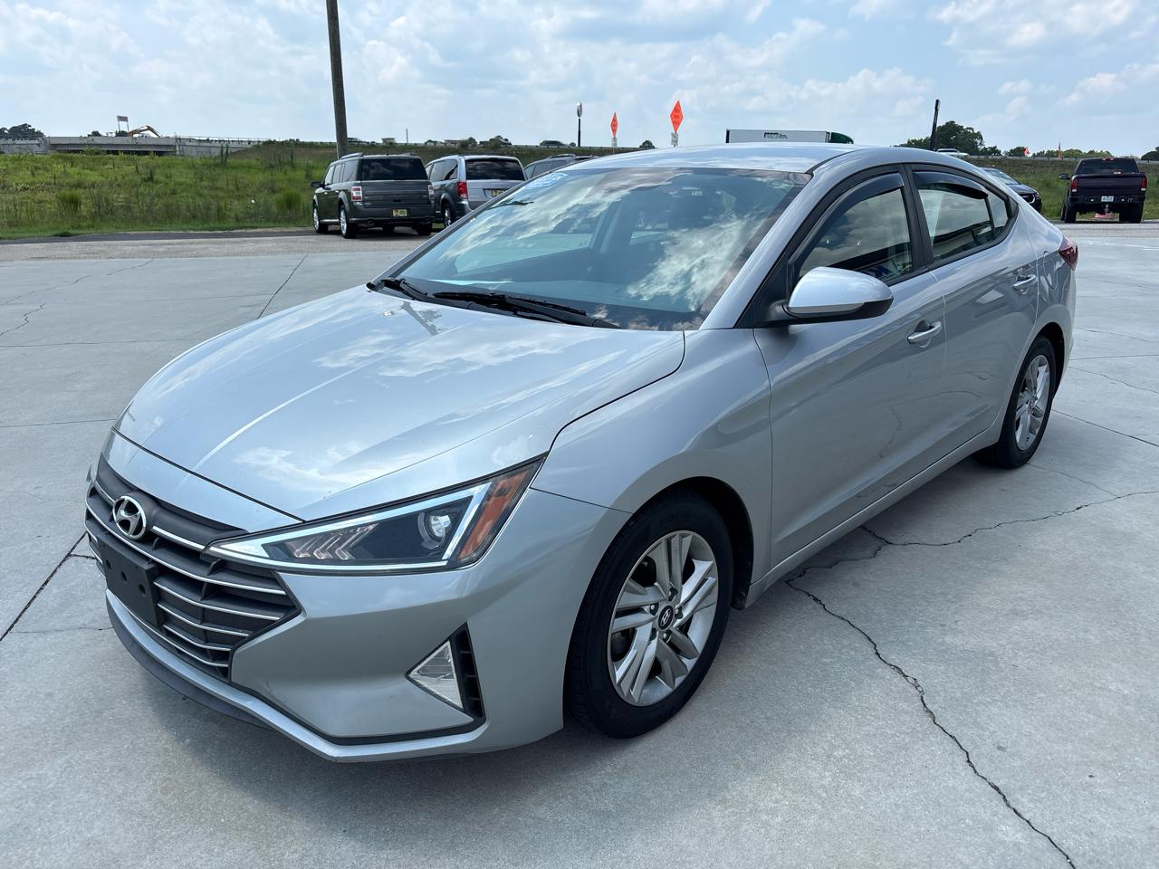 Hyundai Elantra SEL IVT 2020