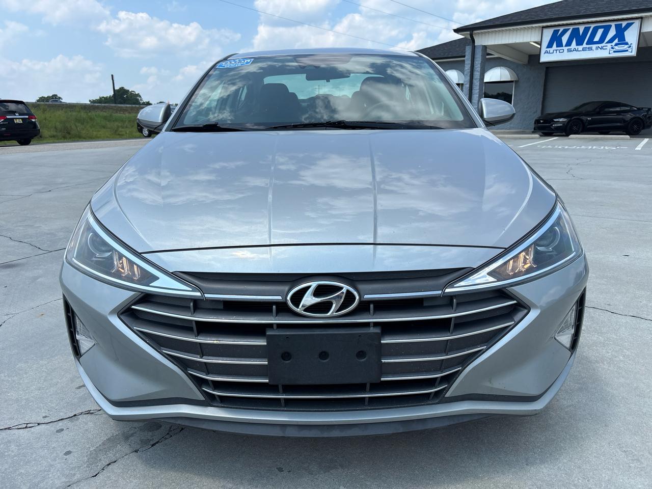 Hyundai Elantra SEL IVT 2020