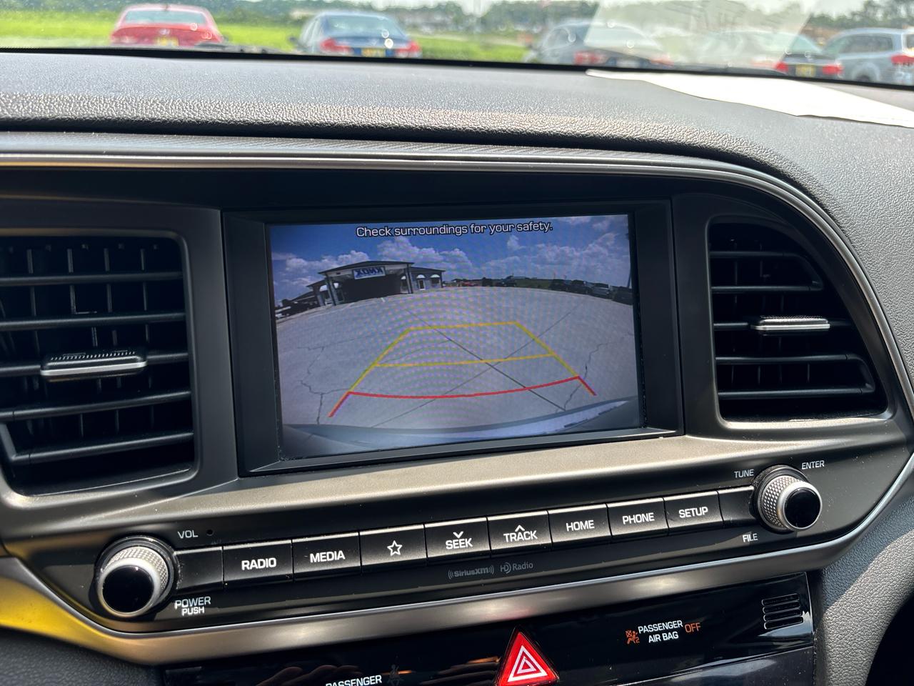 Hyundai Elantra SEL IVT 2020