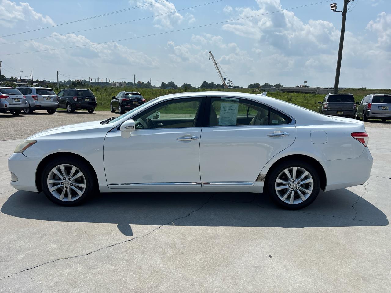 Lexus ES 350 4dr Sdn 2010