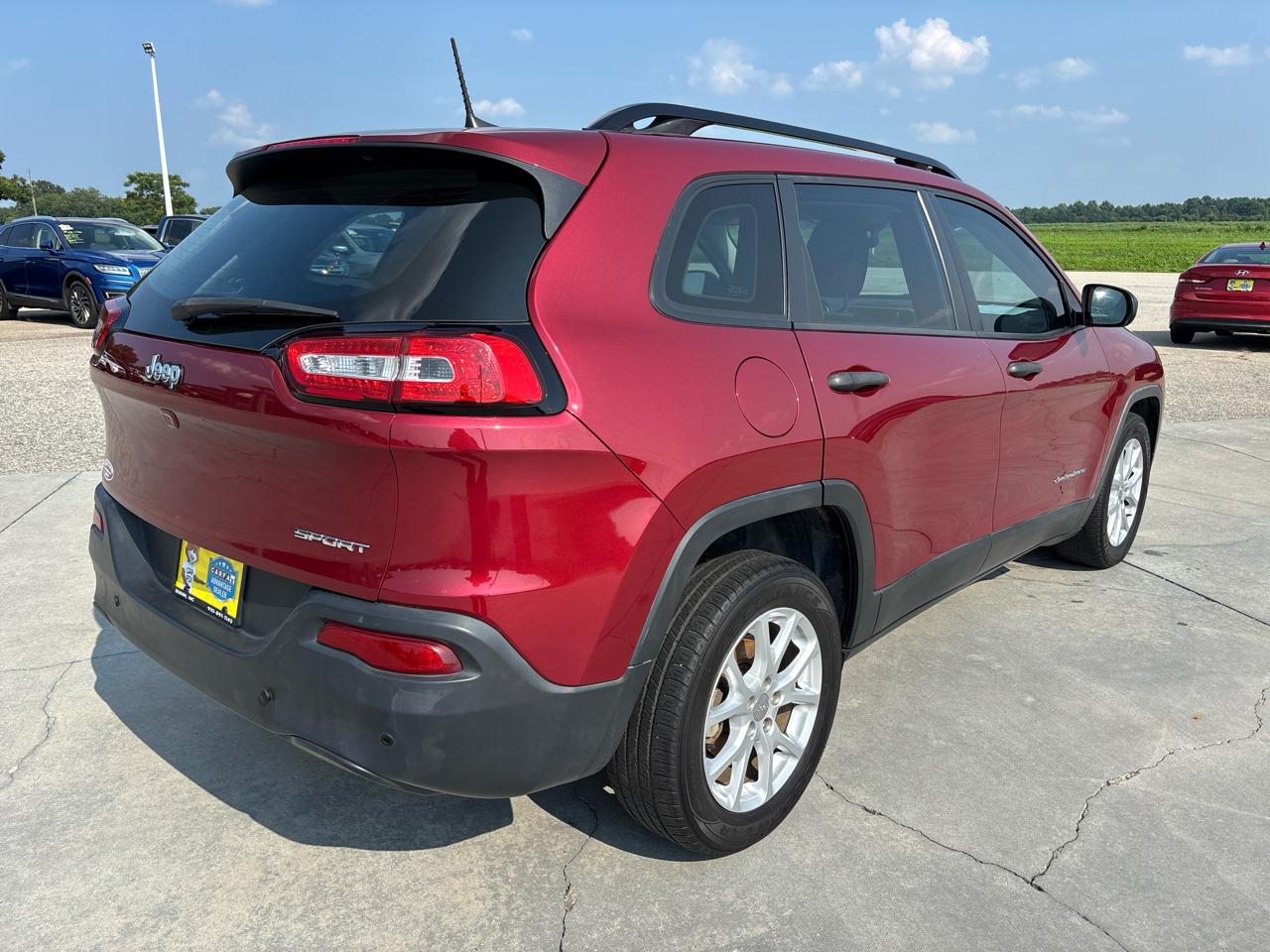 Jeep Cherokee FWD 4dr Sport 2016