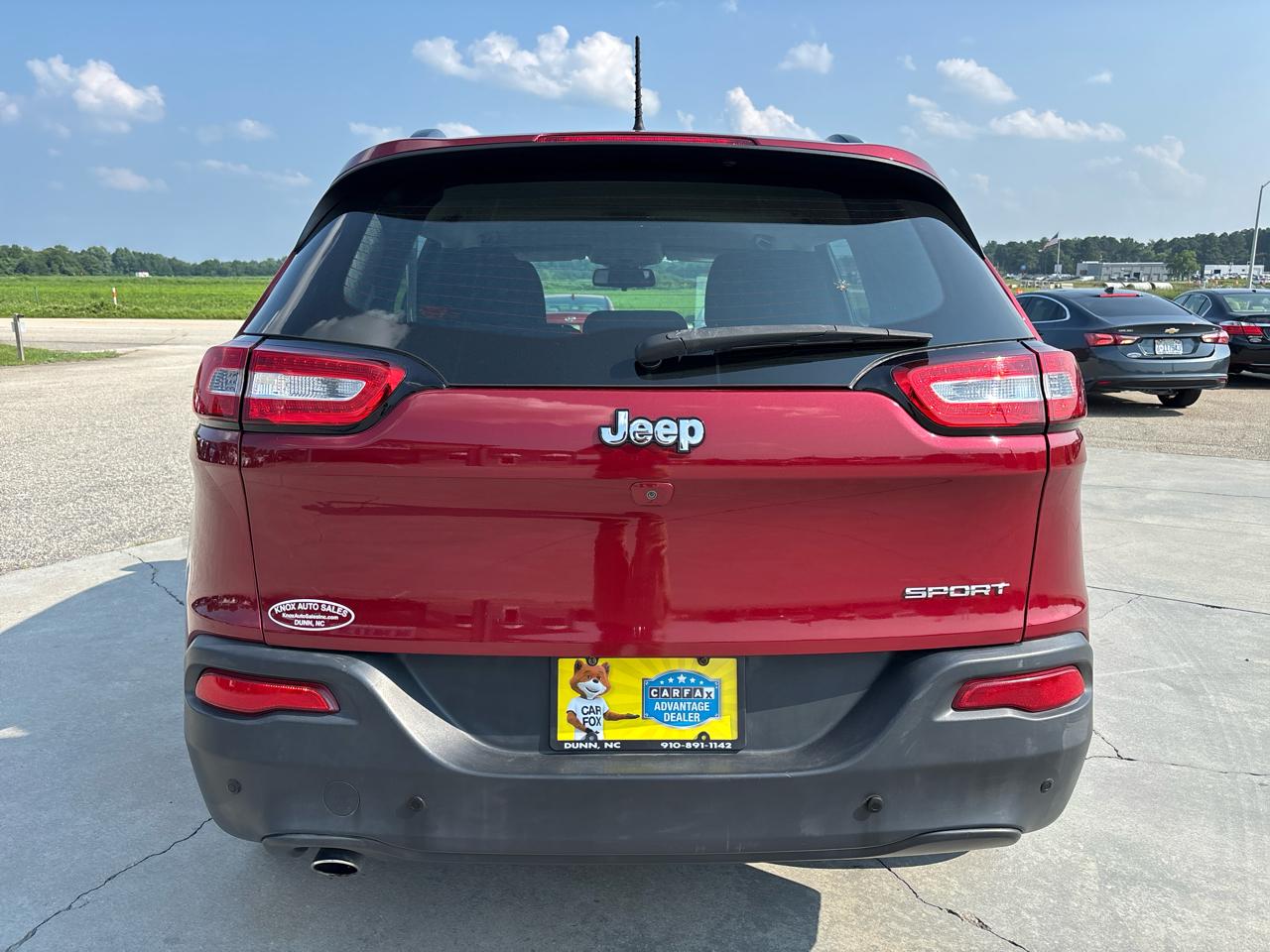Jeep Cherokee FWD 4dr Sport 2016
