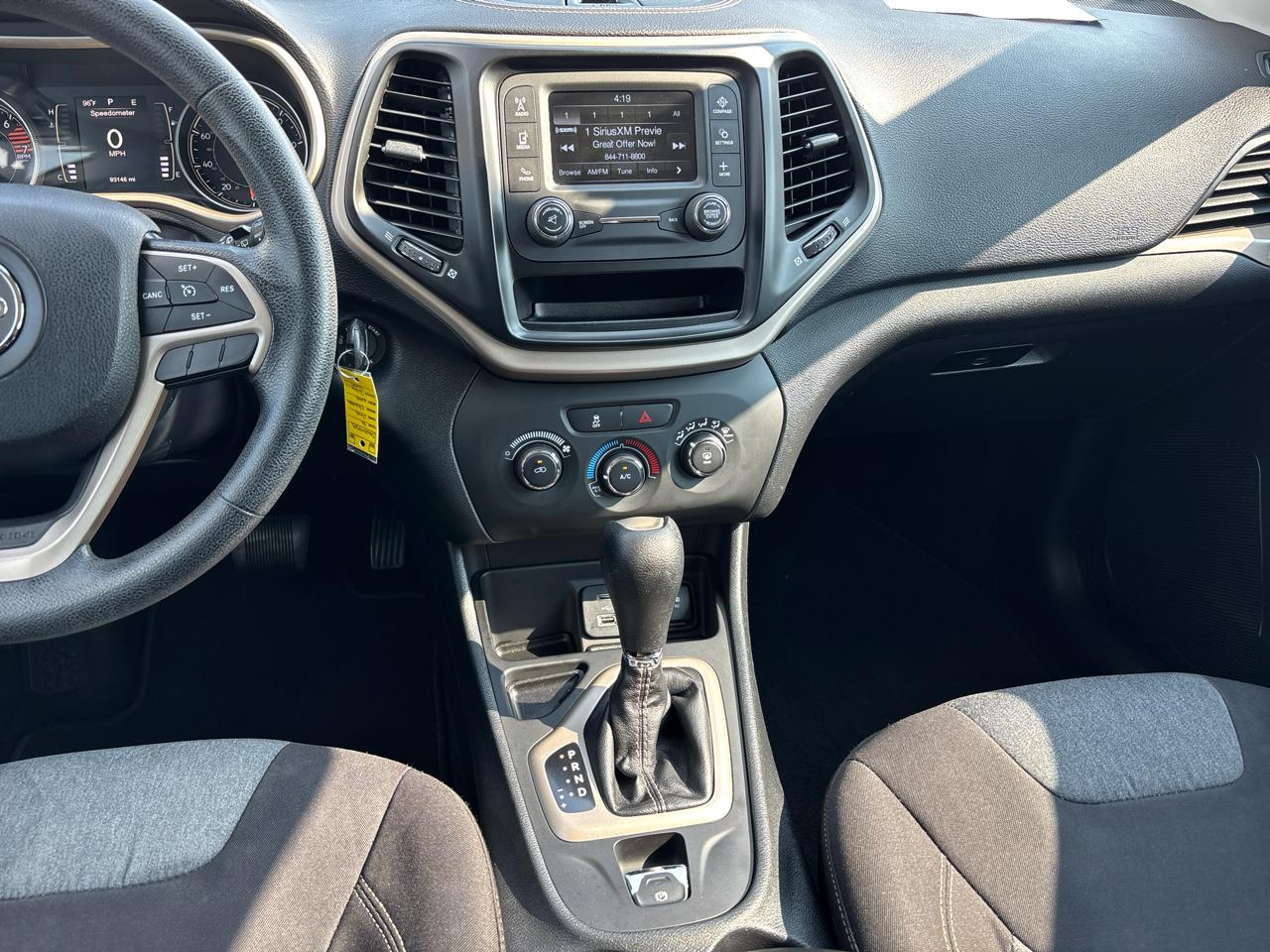 Jeep Cherokee FWD 4dr Sport 2016