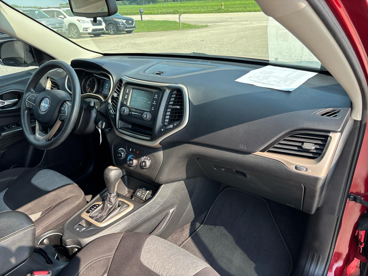 Jeep Cherokee FWD 4dr Sport 2016