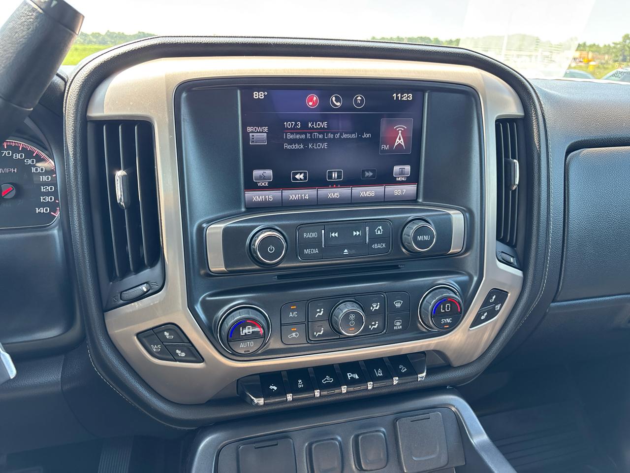 GMC Sierra 1500 4WD Crew Cab 143.5" Denali 2014