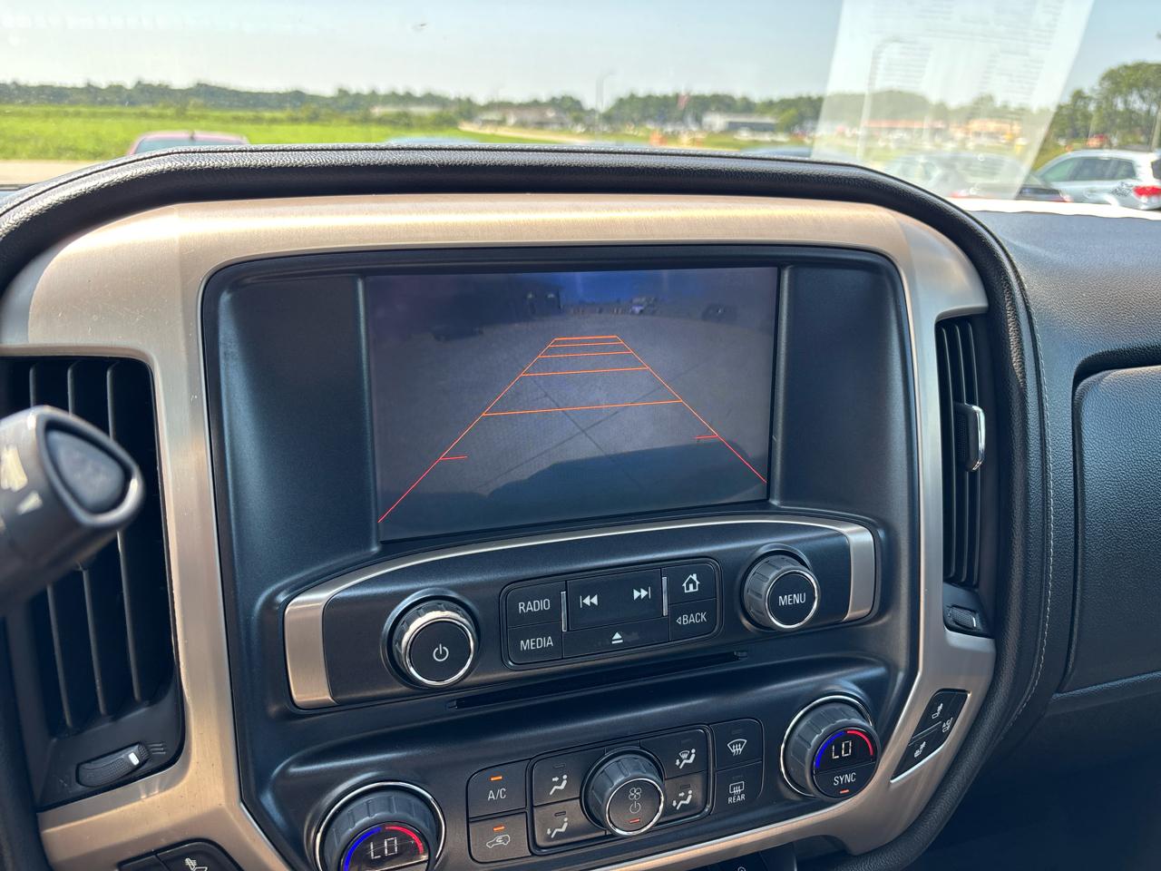 GMC Sierra 1500 4WD Crew Cab 143.5" Denali 2014