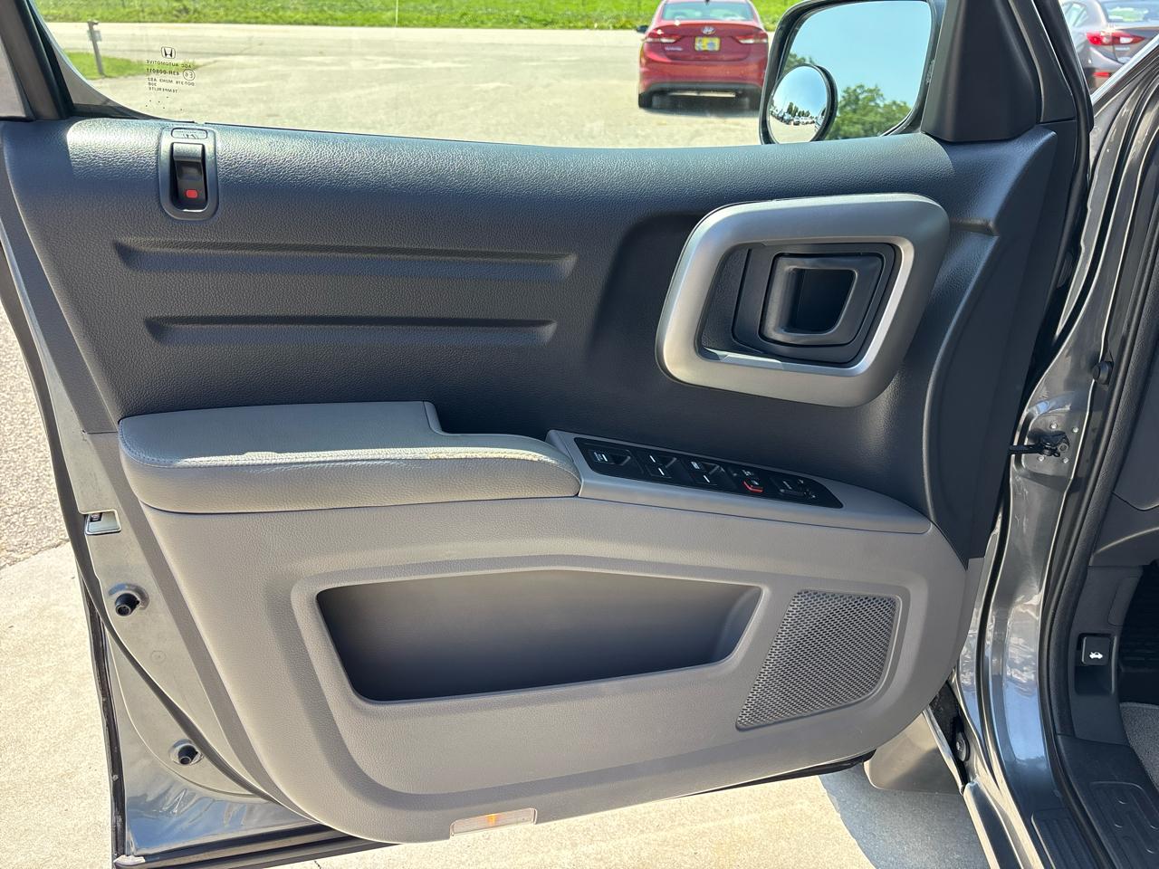 Honda Ridgeline 4WD Crew Cab RTL 2013