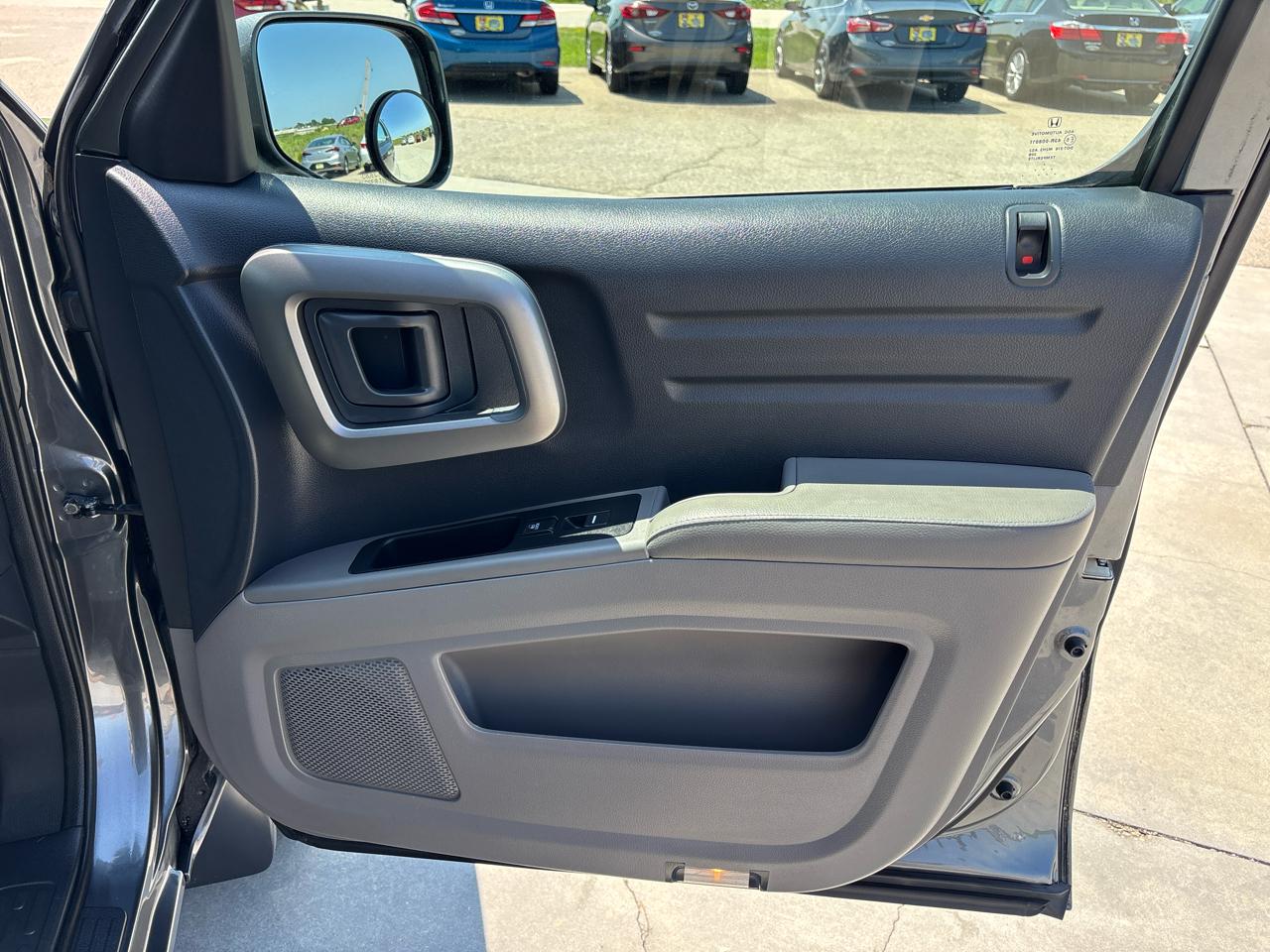 Honda Ridgeline 4WD Crew Cab RTL 2013