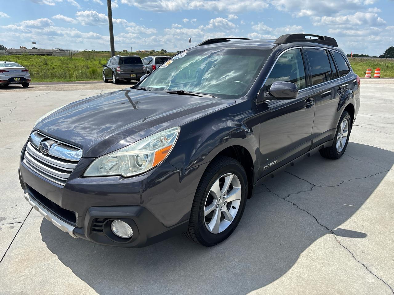 Subaru Outback 4dr Wgn H4 Auto 2.5i Limited 2013