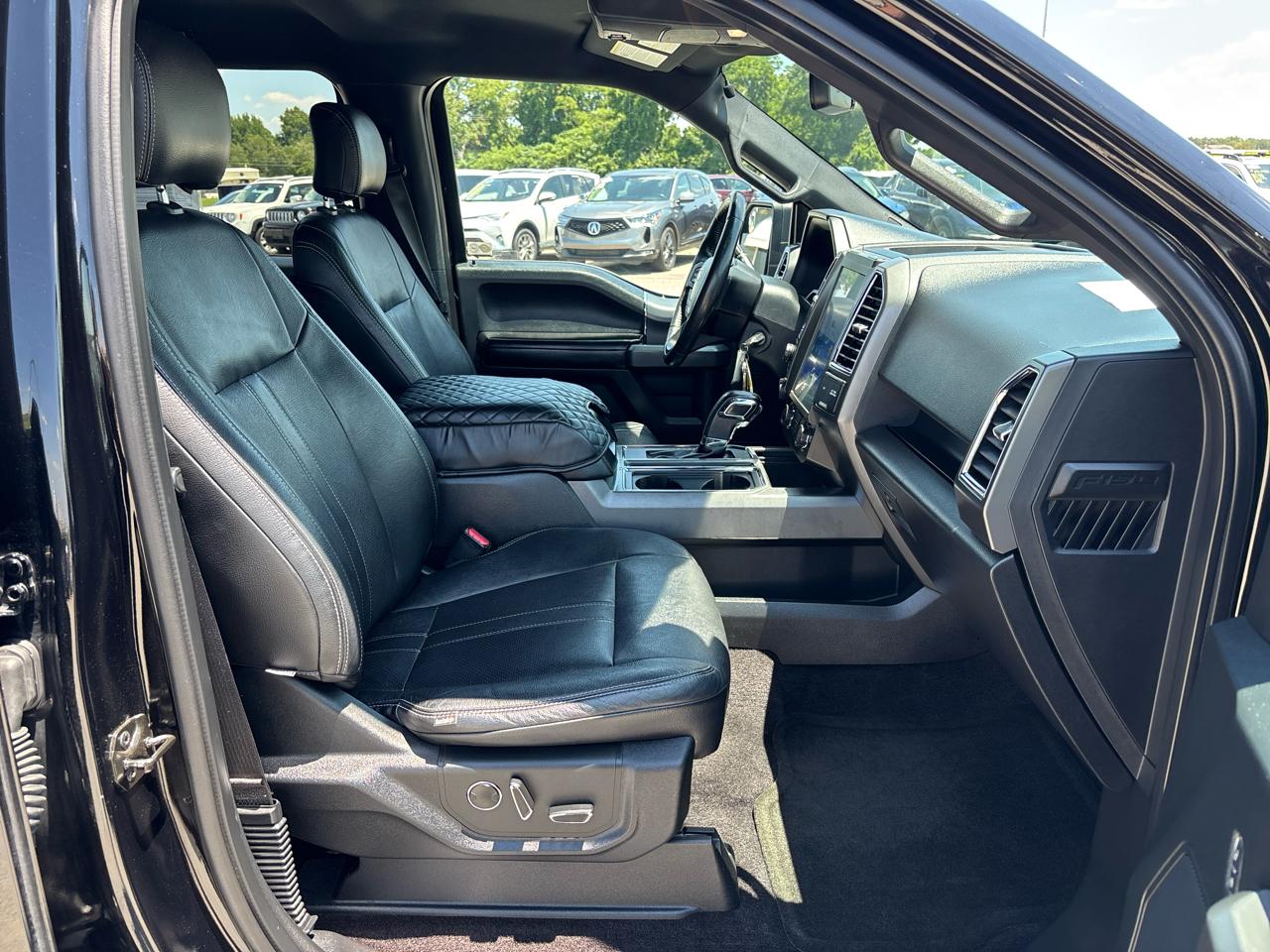Ford F-150 4WD SuperCrew 145" XLT 2016