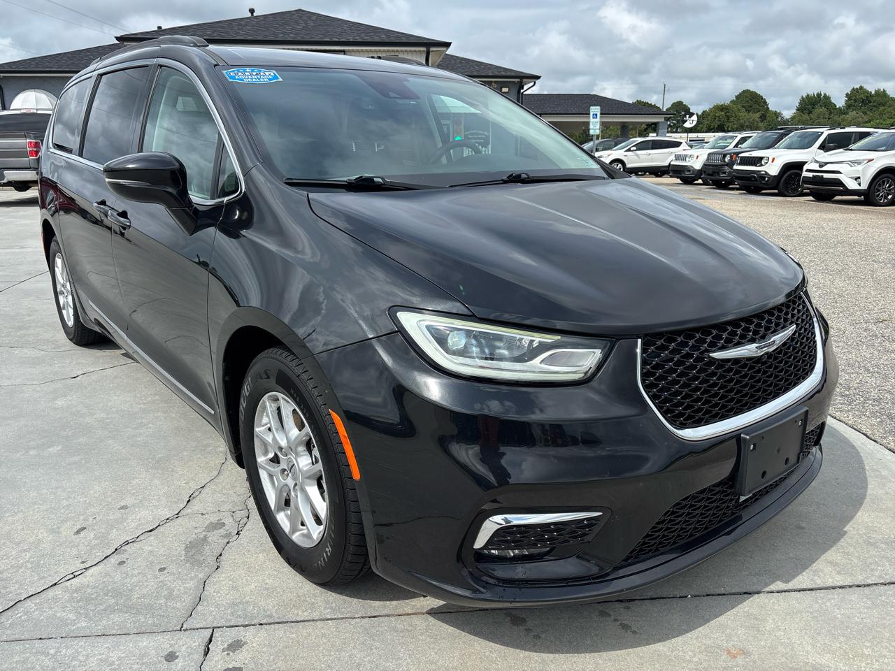 Chrysler Pacifica Touring L FWD 2022