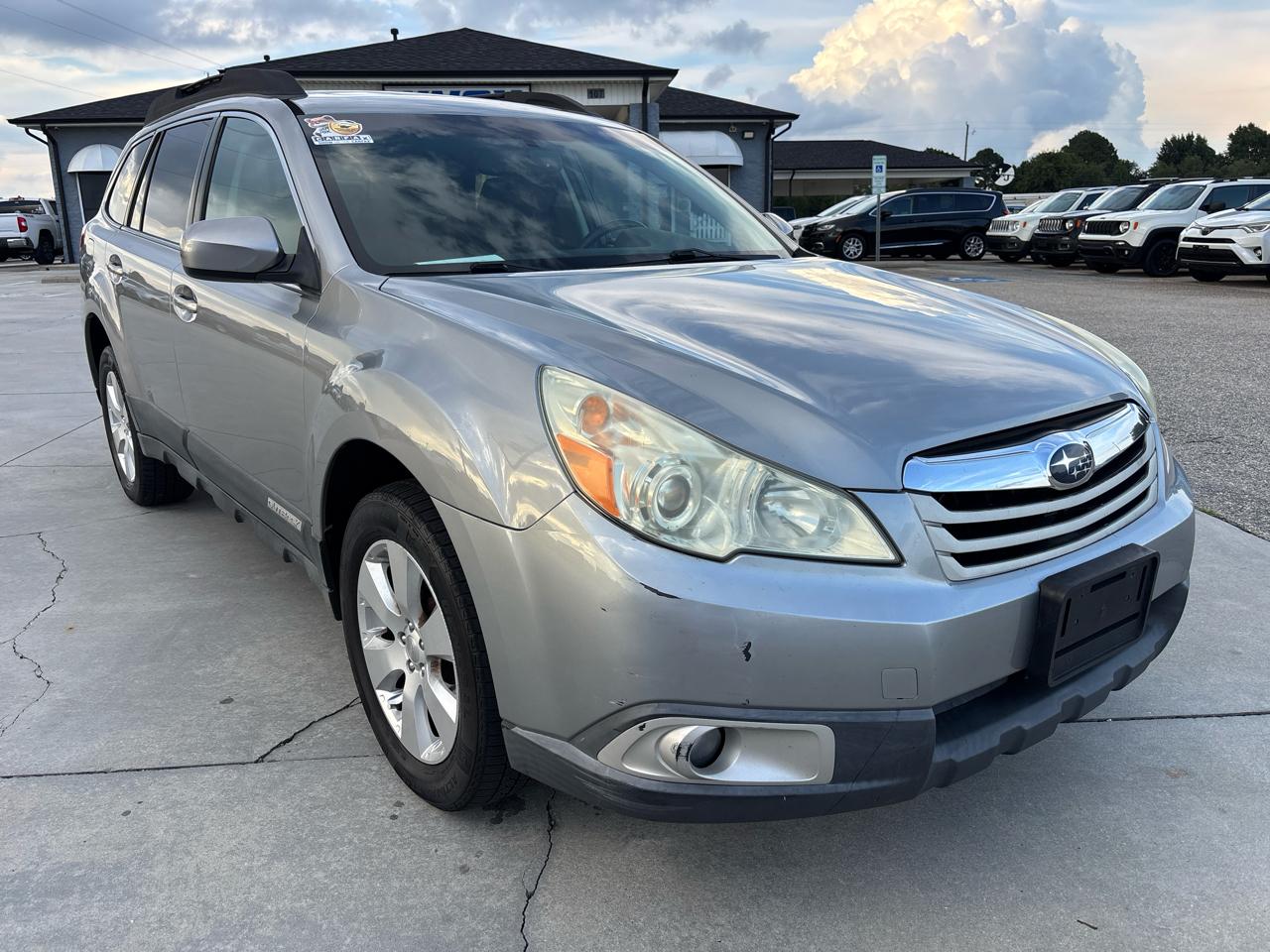 Subaru Outback 4dr Wgn H4 Auto 2.5i Prem AWP/Pwr Moon 2011