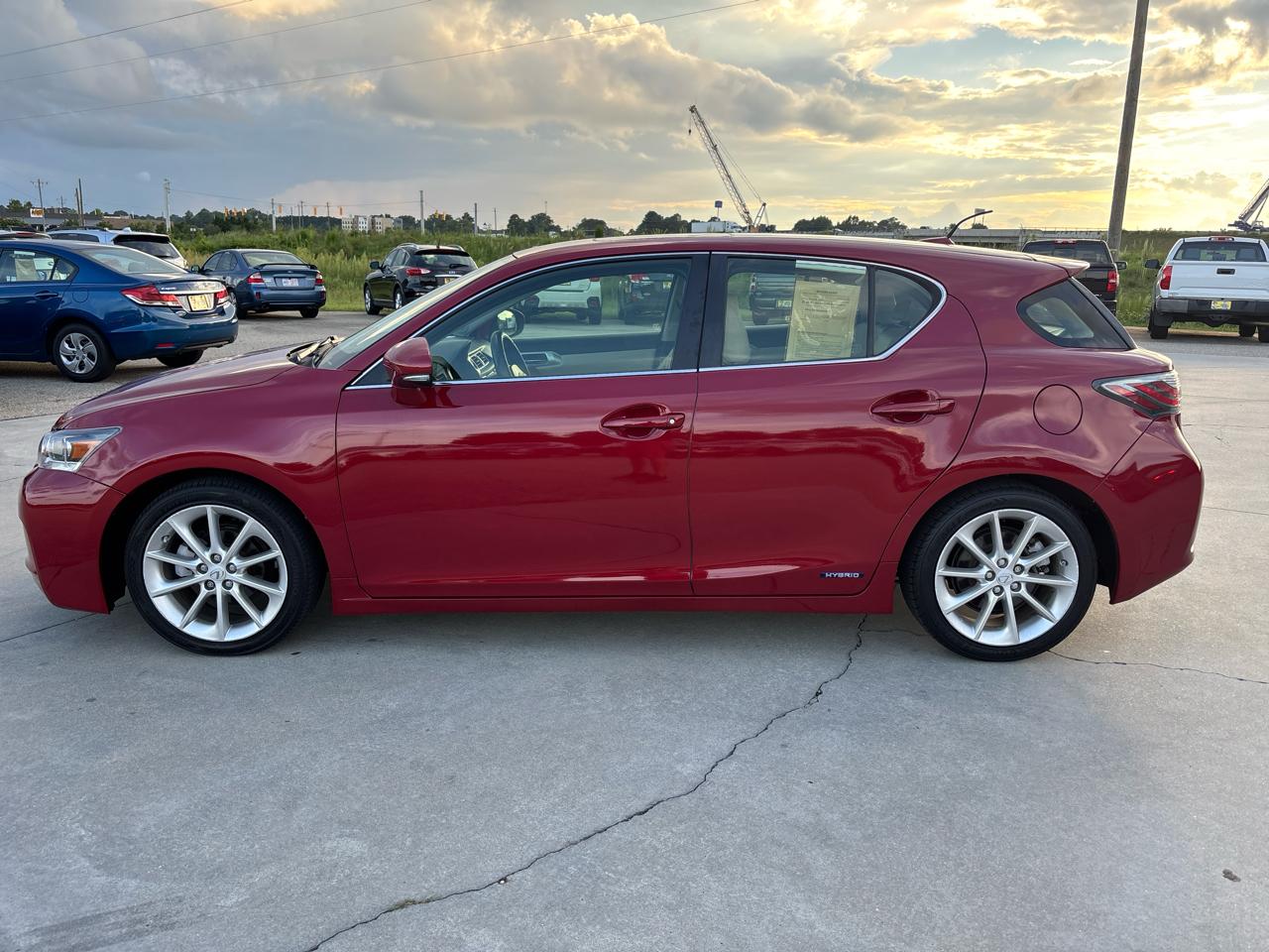 Lexus CT 200h 5dr Sdn Hybrid 2013