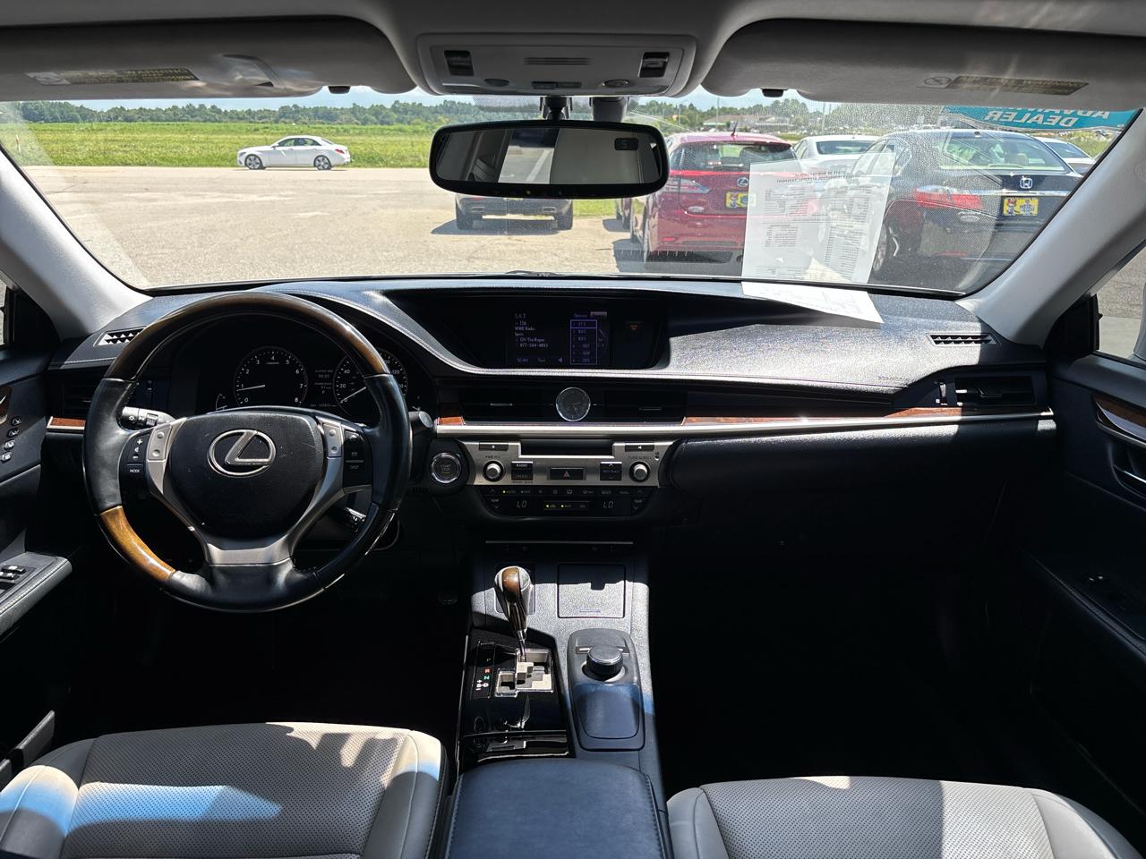 Lexus ES 350 4dr Sdn 2014
