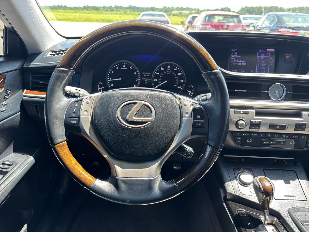 Lexus ES 350 4dr Sdn 2014