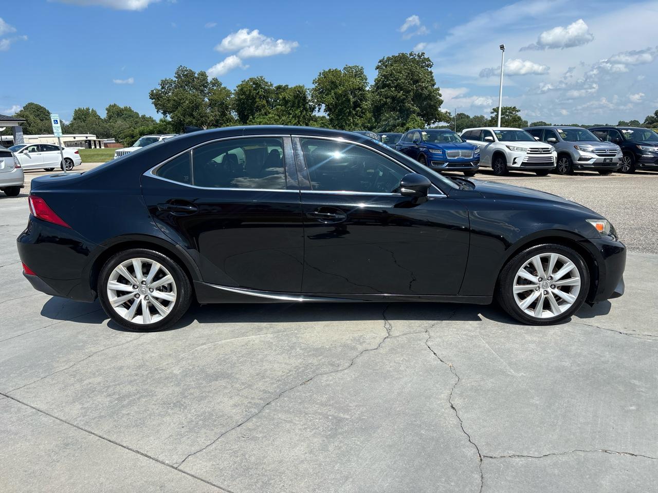 Lexus IS 250 4dr Sport Sdn Auto RWD 2014