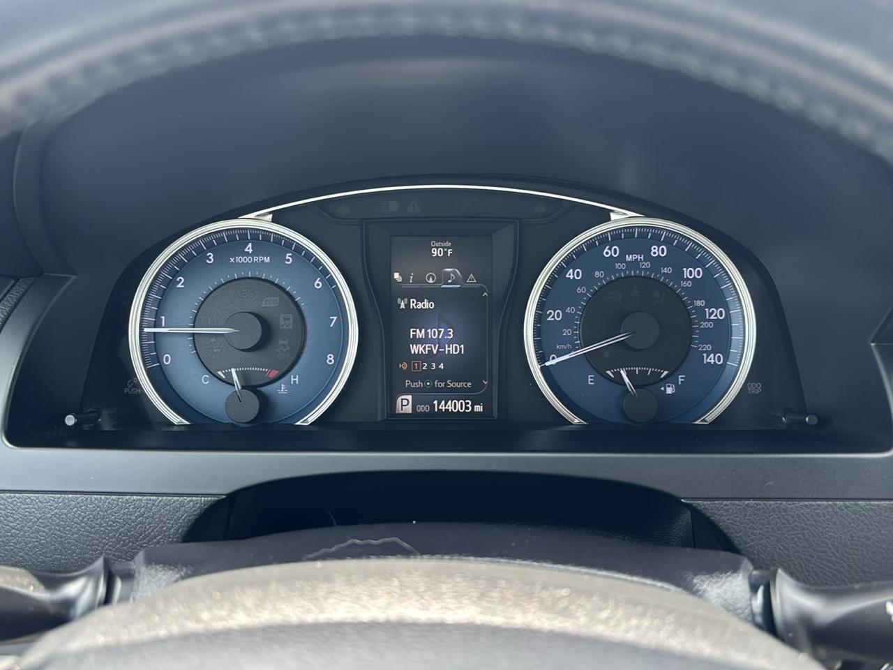 Toyota Camry 4dr Sedan XLE V6 Auto 2016