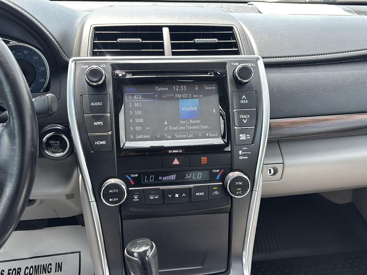 Toyota Camry 4dr Sedan XLE V6 Auto 2016
