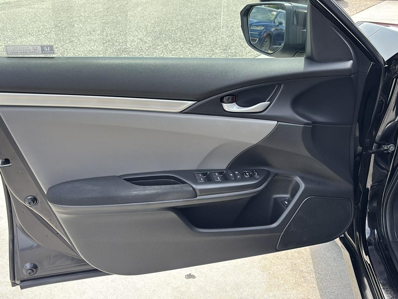 Honda Civic Sedan LX CVT 2019