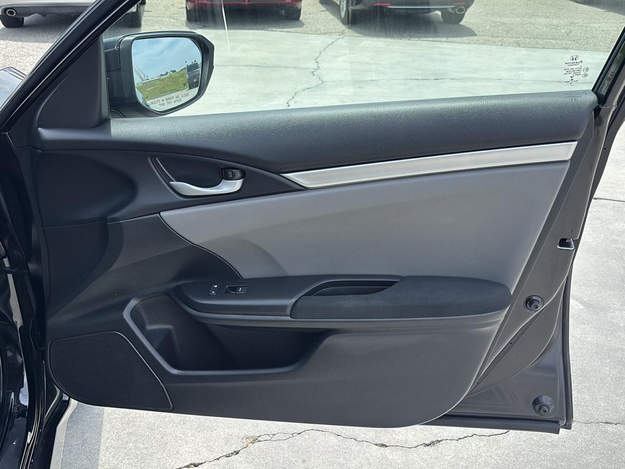 Honda Civic Sedan LX CVT 2019