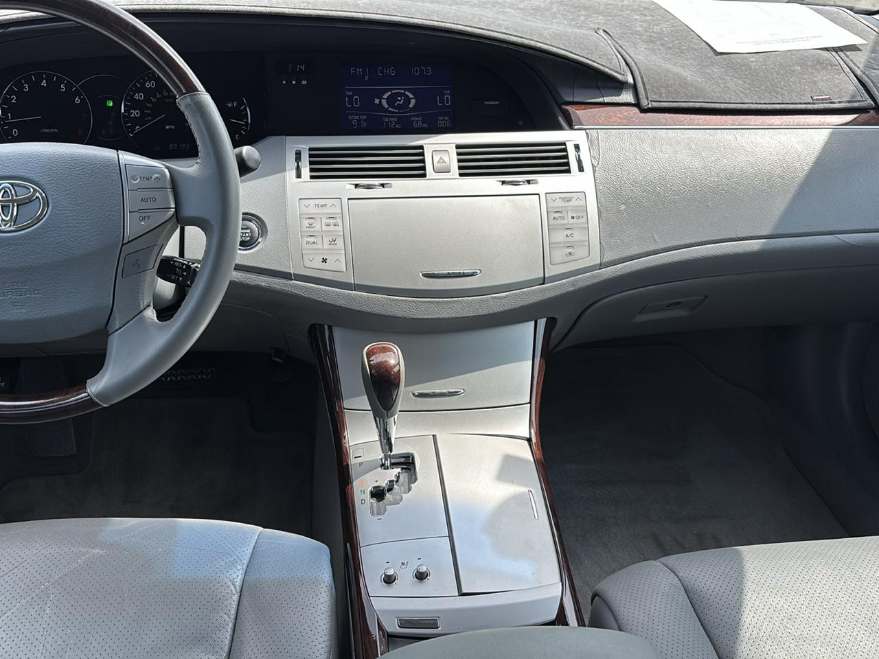 Toyota Avalon 4dr Sdn Limited (Natl) 2009