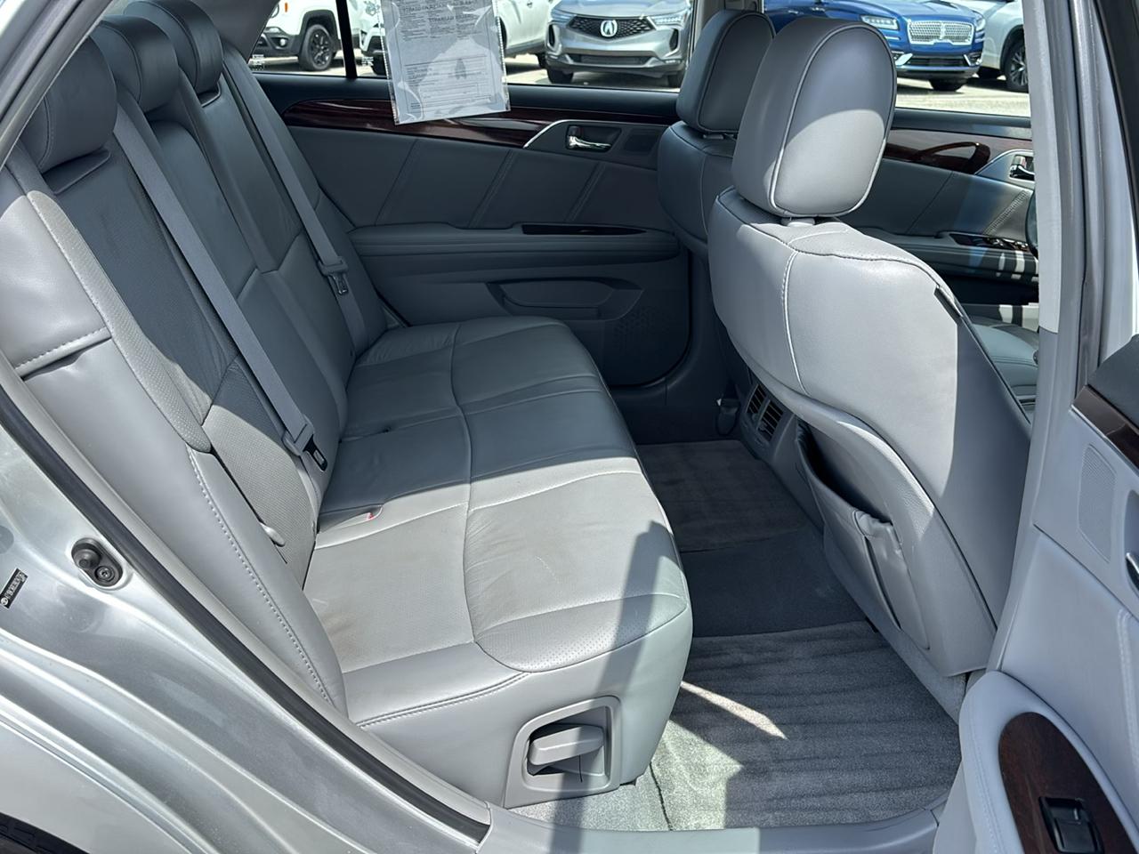 Toyota Avalon 4dr Sdn Limited (Natl) 2009