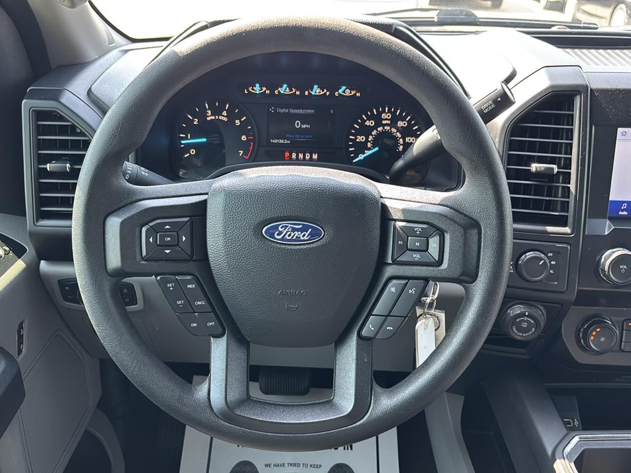 Ford F-150 4WD SuperCrew 145" STX 2019