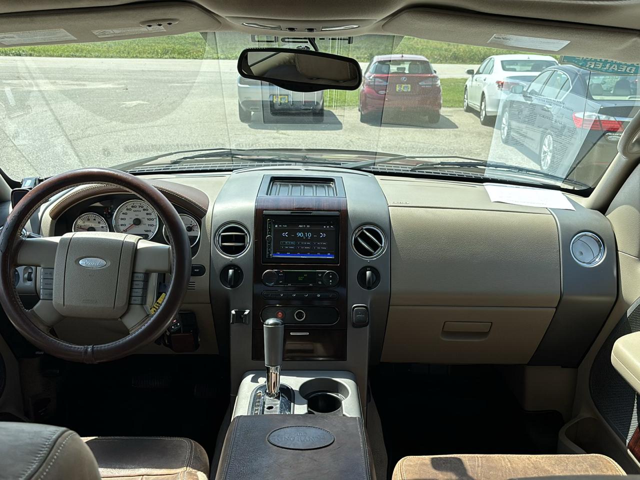 Ford F-150 4WD SuperCrew 139" King Ranch 2005
