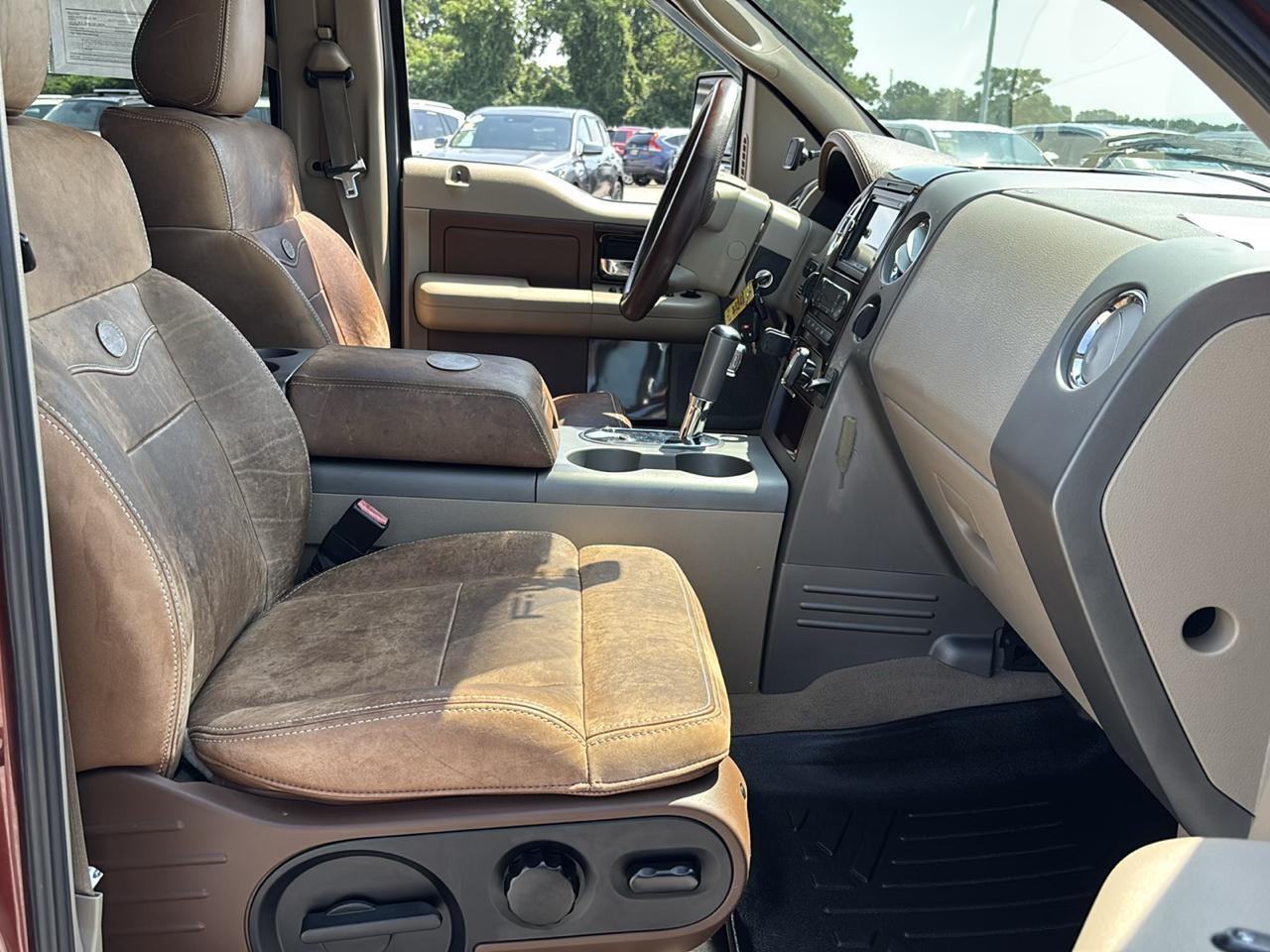 Ford F-150 4WD SuperCrew 139" King Ranch 2005
