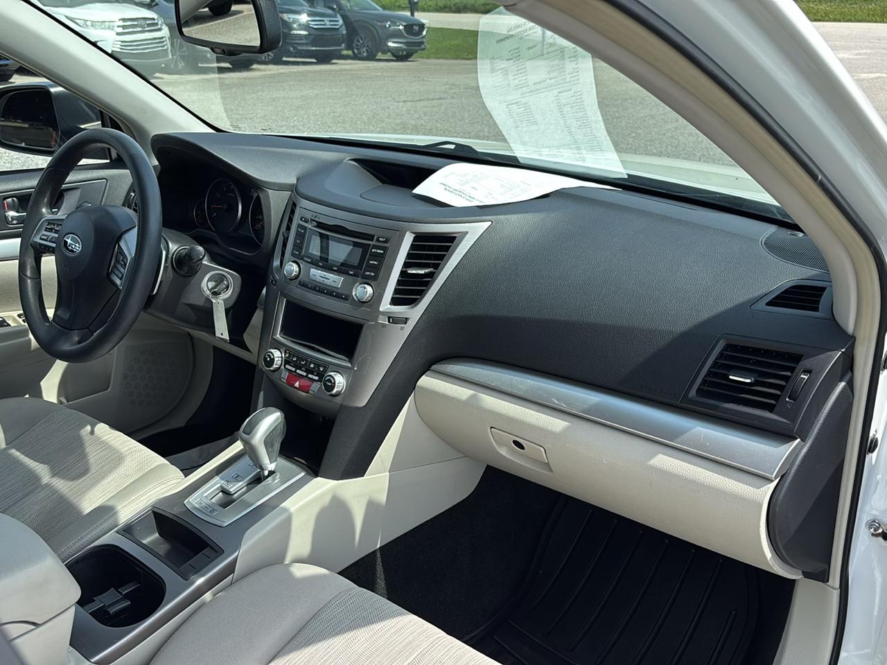 Subaru Outback 4dr Wgn H4 Auto 2.5i 2014