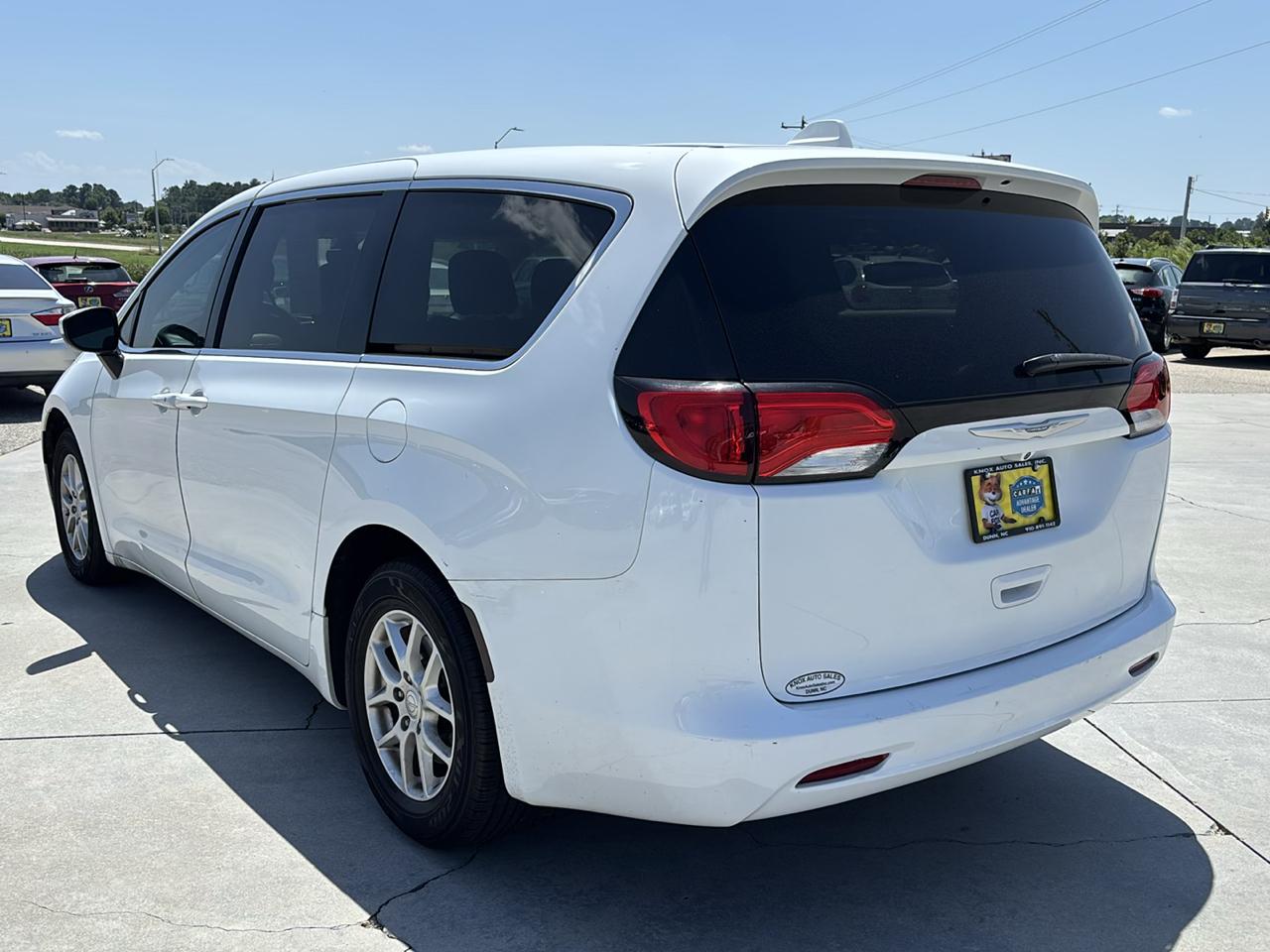 Chrysler Pacifica LX FWD 2017