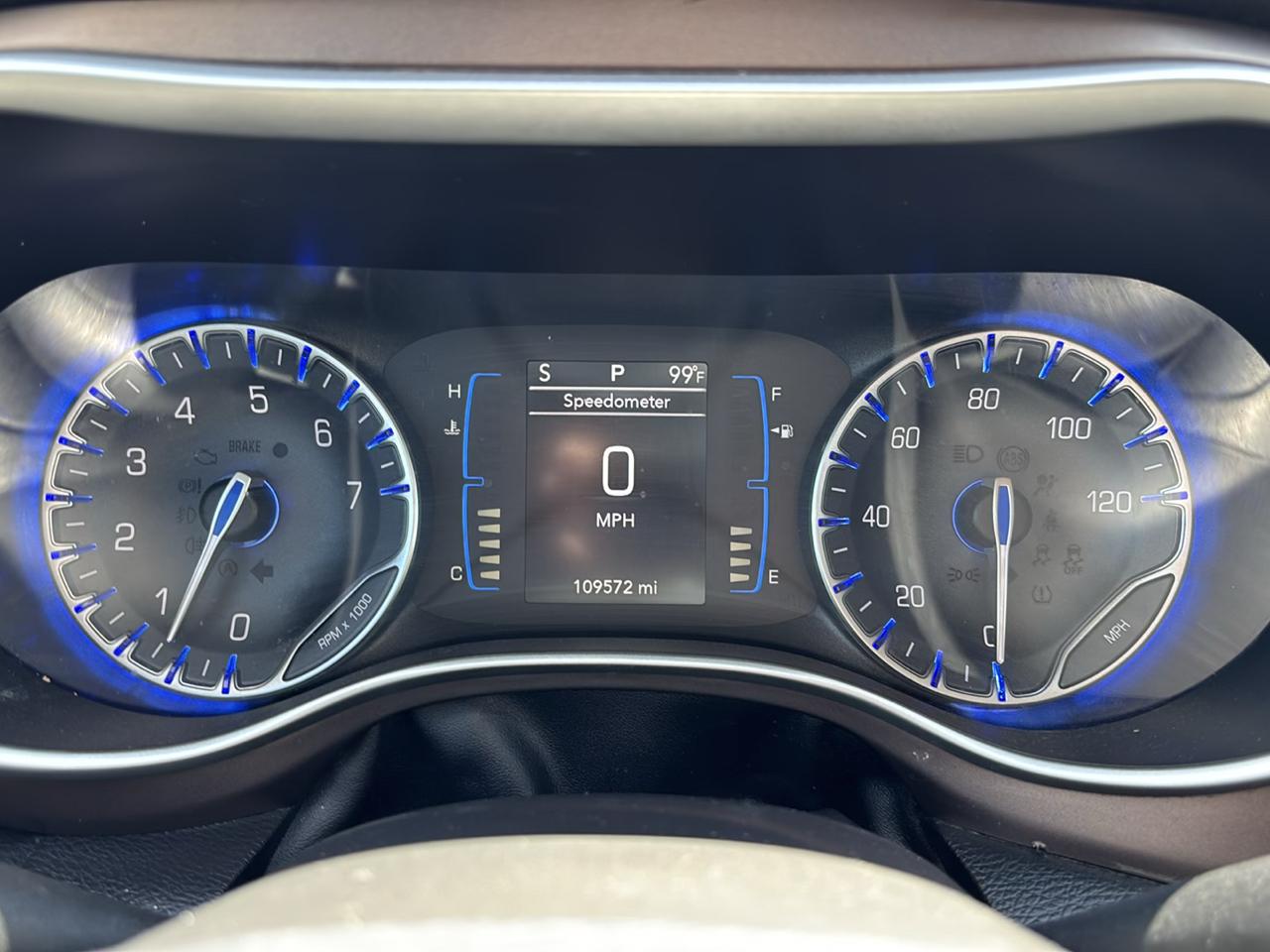 Chrysler Pacifica LX FWD 2017