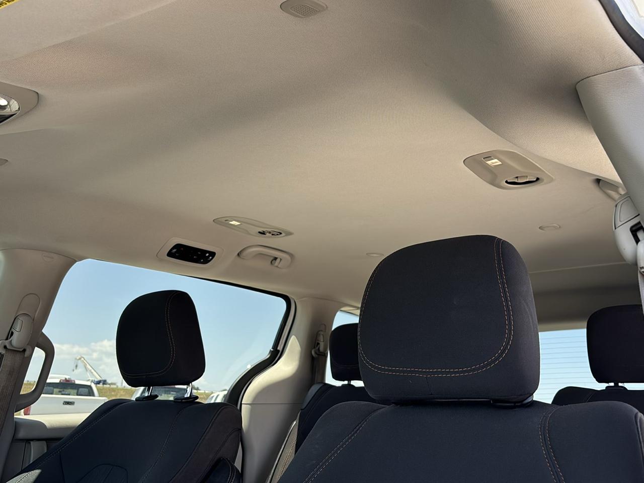 Chrysler Pacifica LX FWD 2017