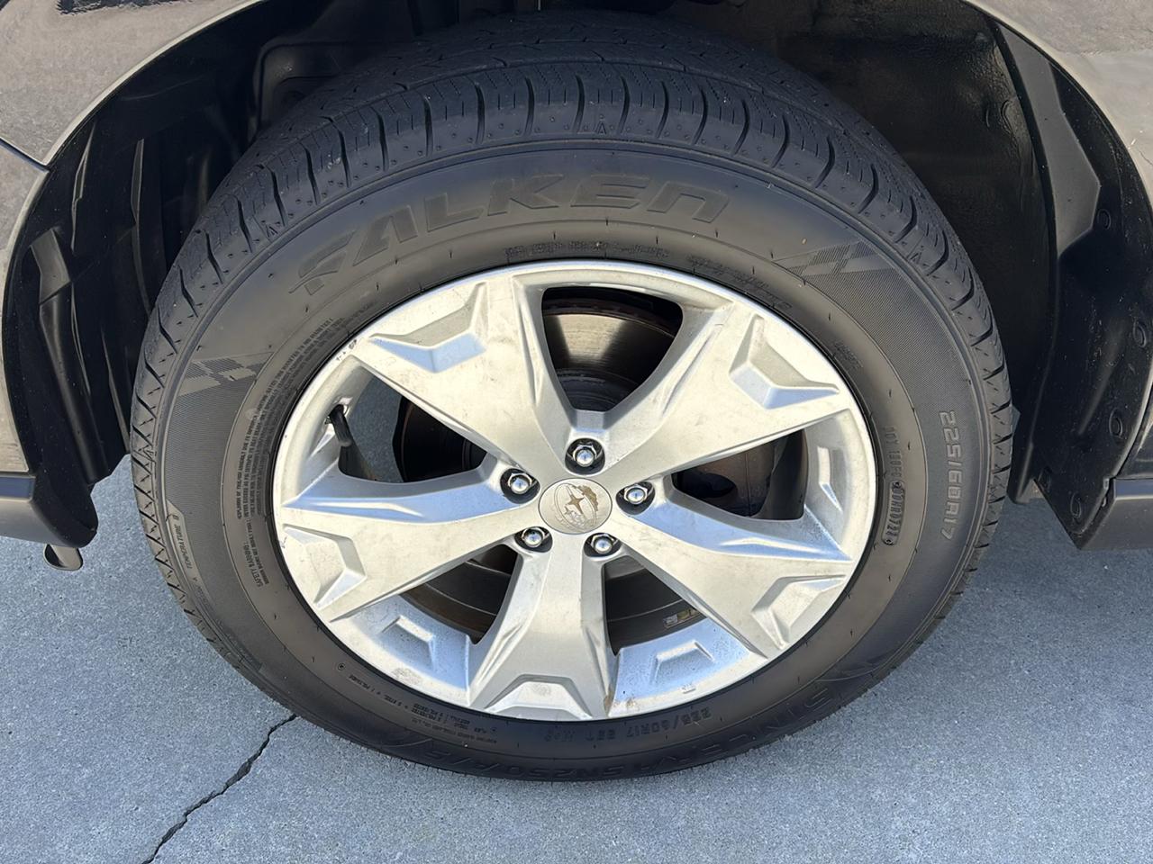 Subaru Forester 4dr CVT 2.5i PZEV 2016