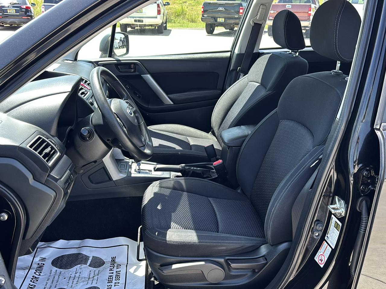 Subaru Forester 4dr CVT 2.5i PZEV 2016