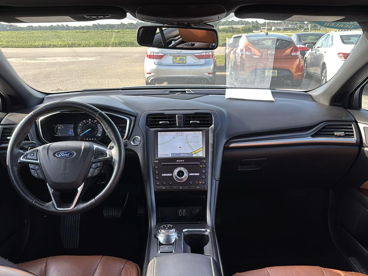 Ford Fusion Titanium FWD 2020