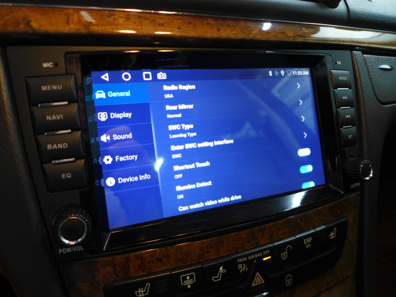 2006 Mercedes Benz E photo 24