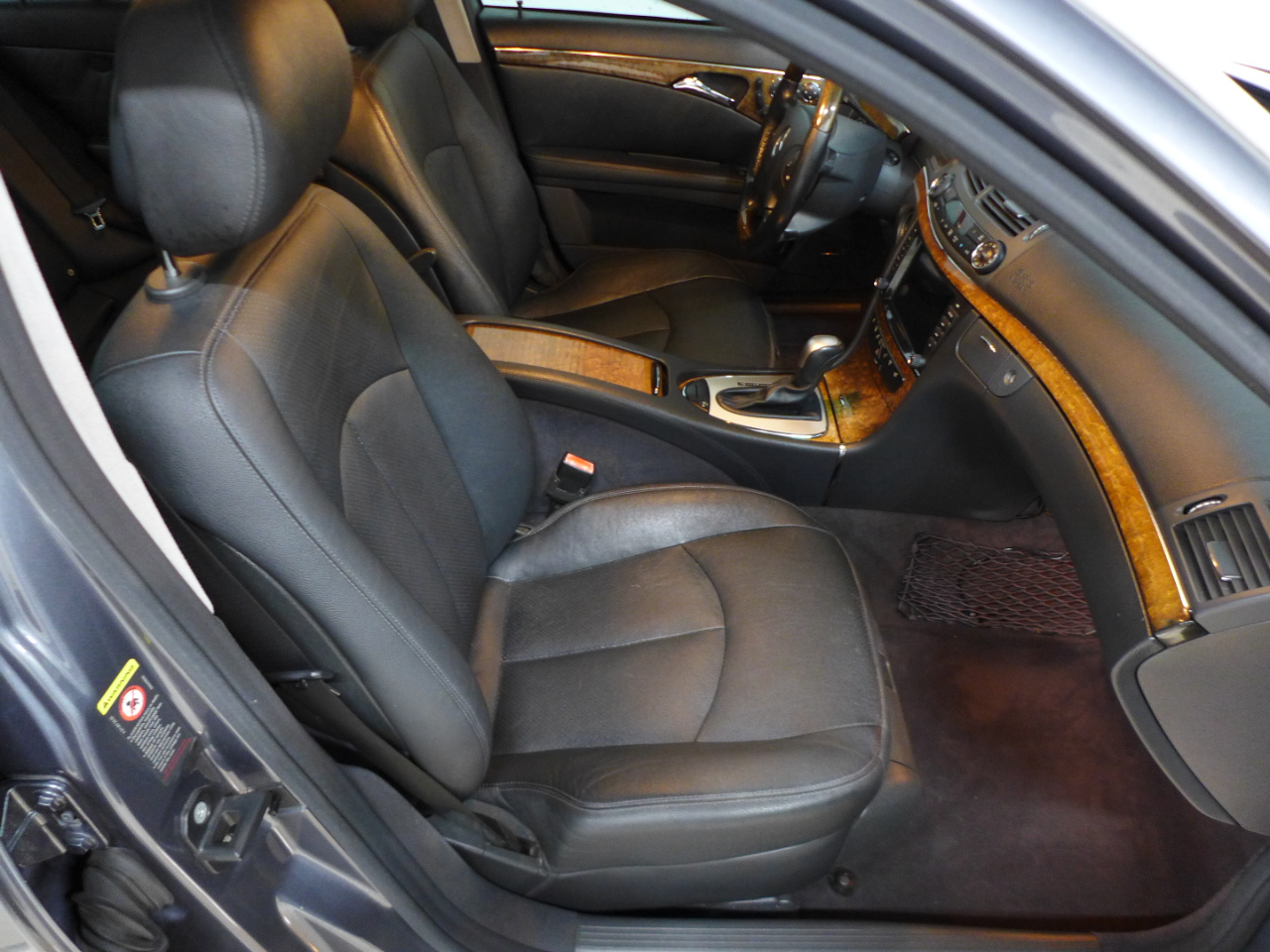 2006 Mercedes Benz E photo 36