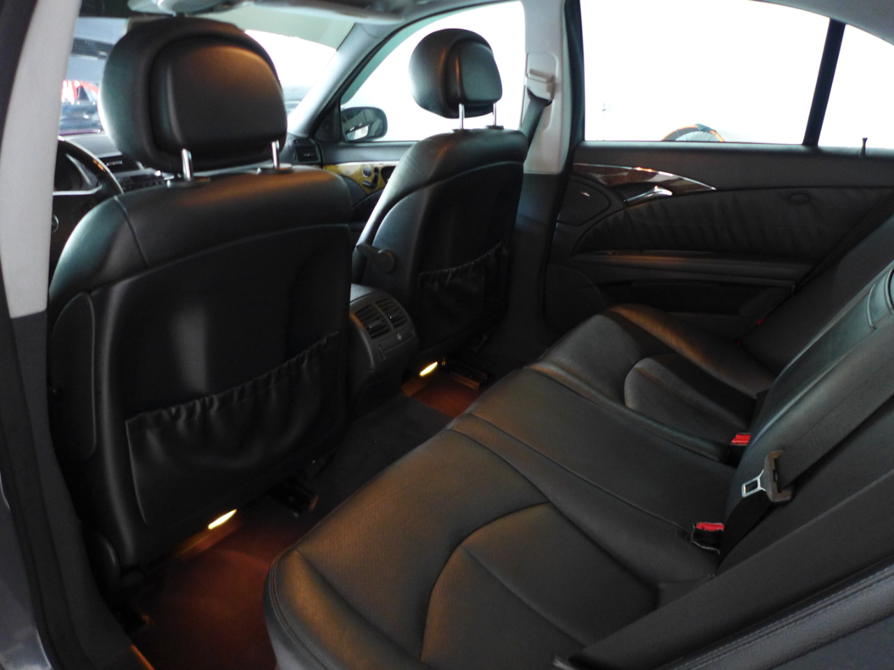 2006 Mercedes Benz E photo 41
