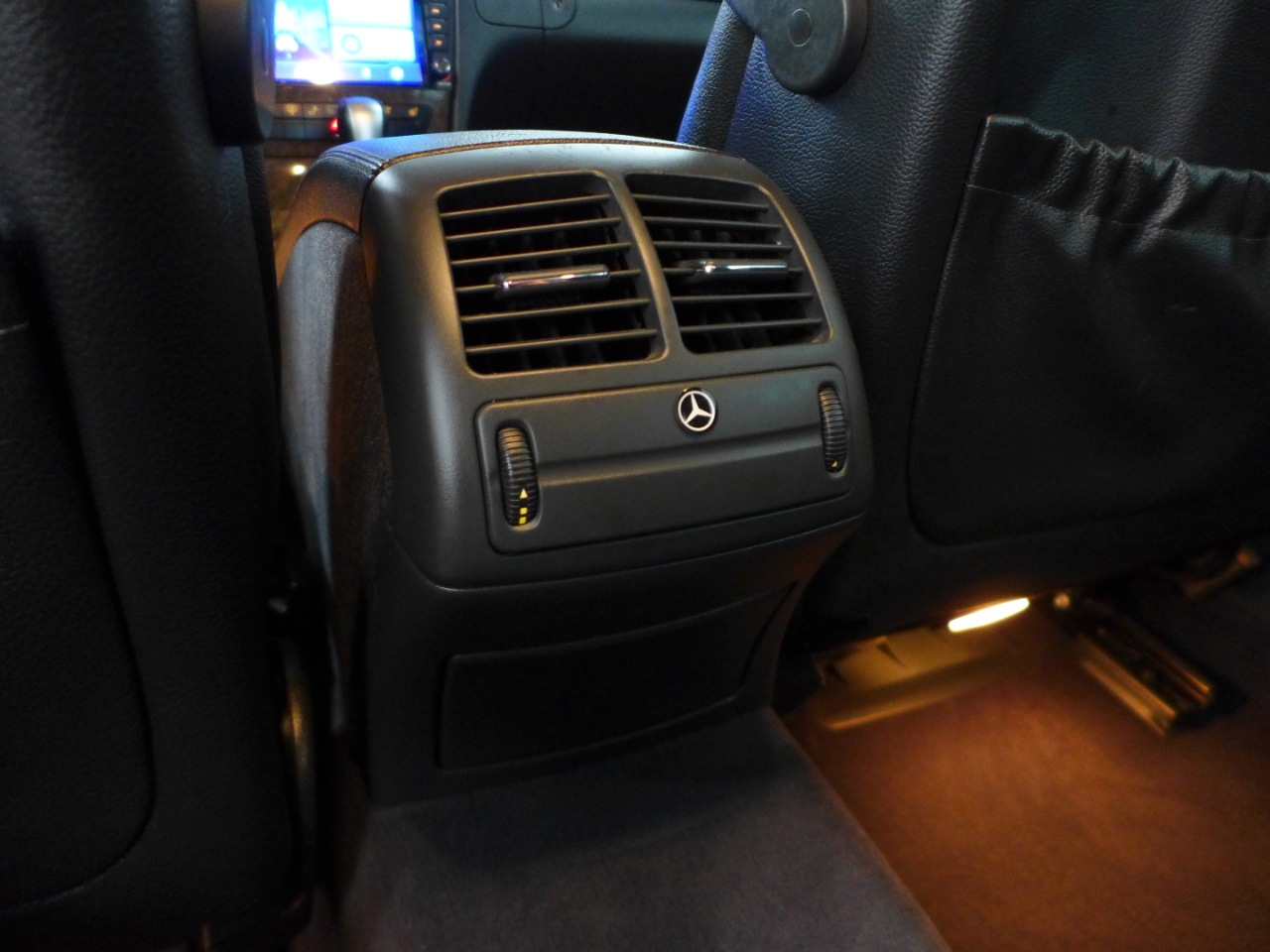 2006 Mercedes Benz E photo 42