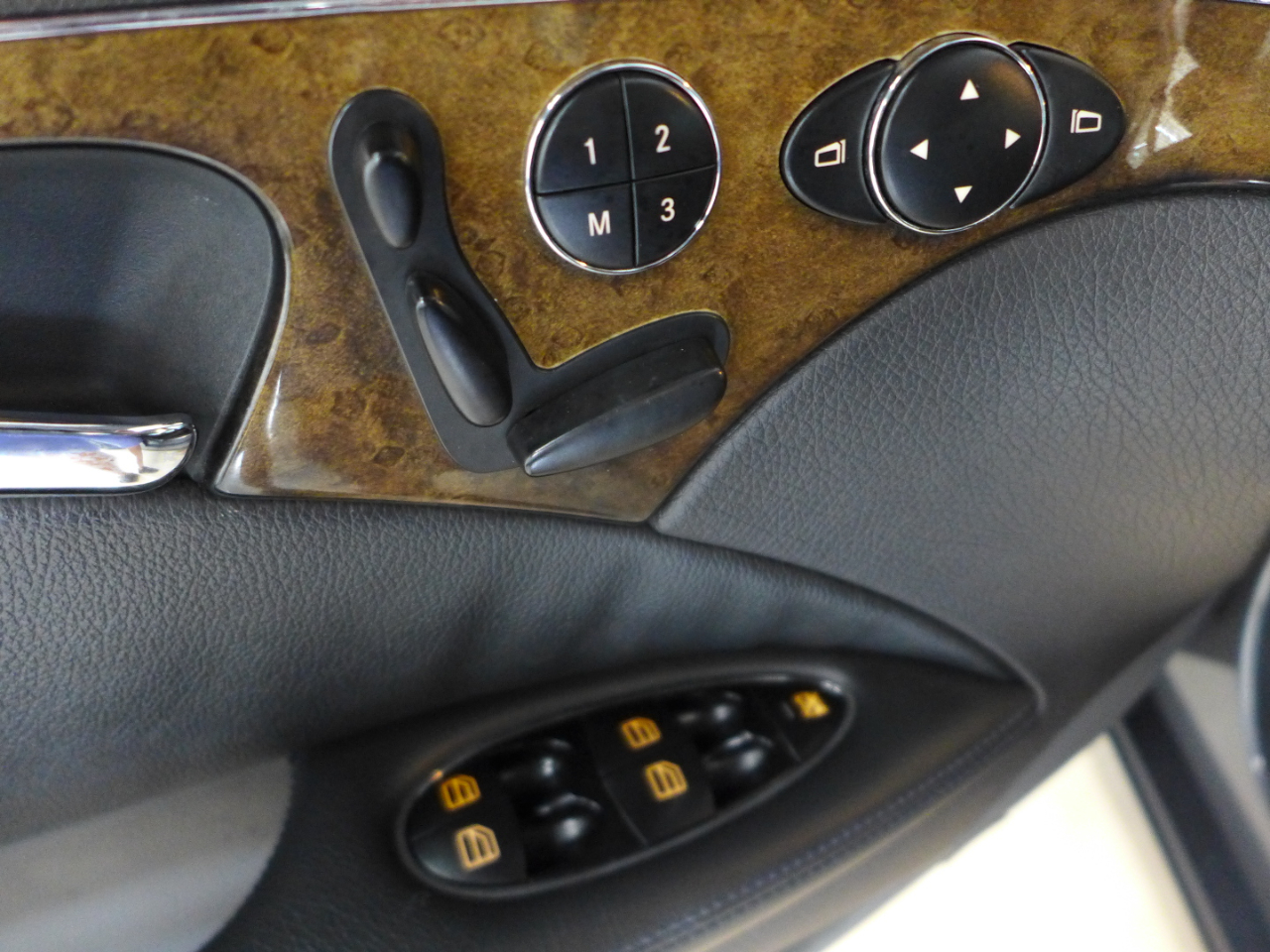 2006 Mercedes Benz E photo 55