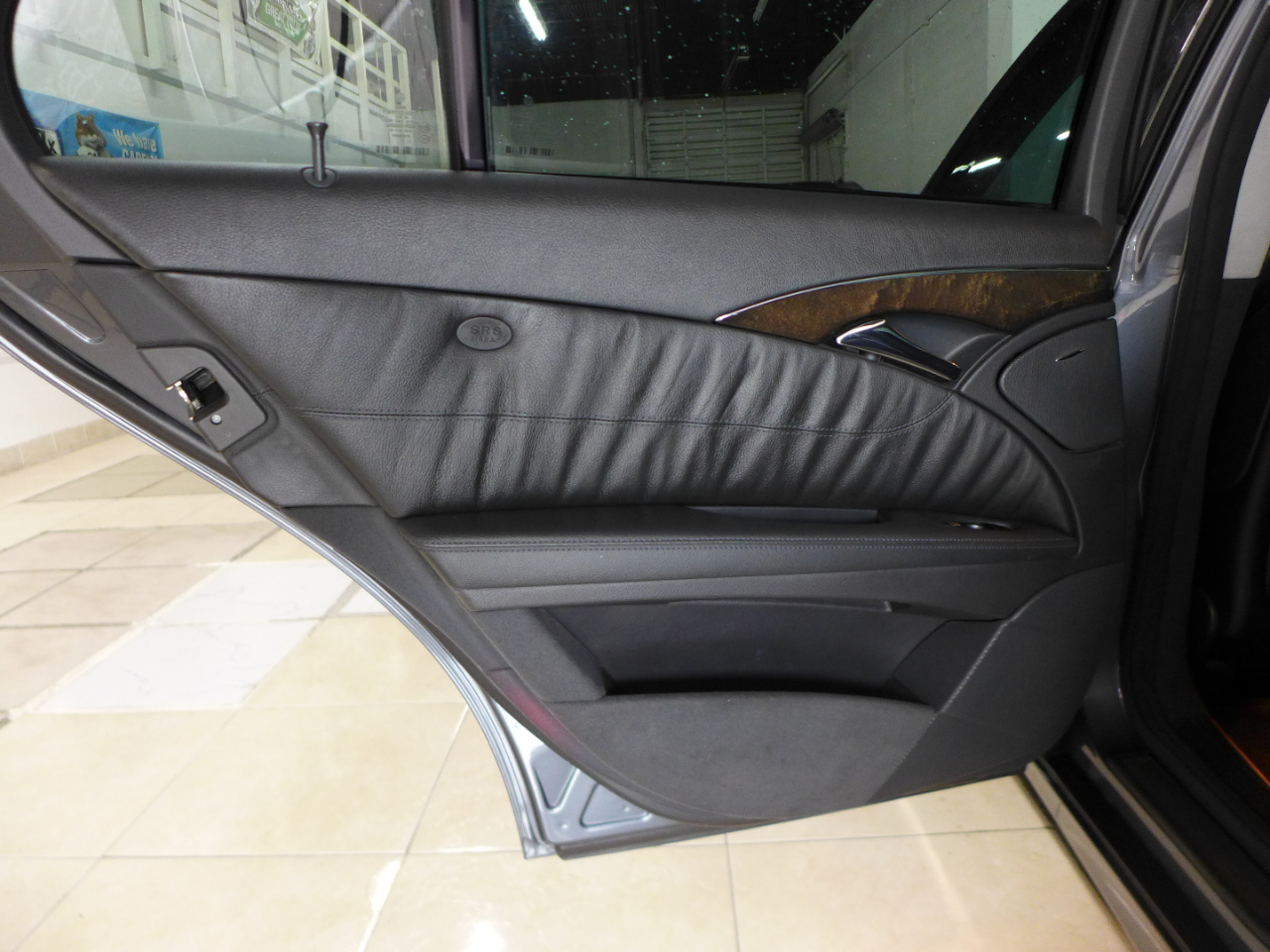 2006 Mercedes Benz E photo 56