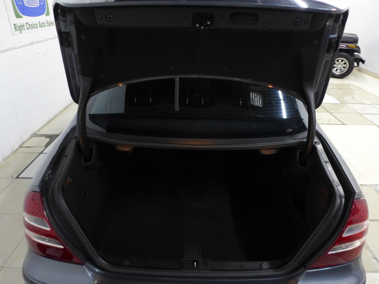 2006 Mercedes Benz E photo 59