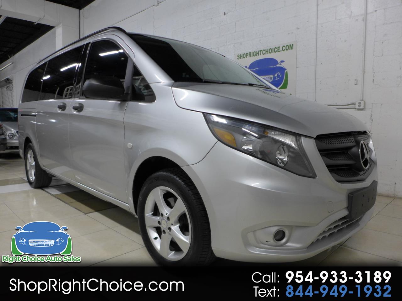 2016 Mercedes-Benz Metris Passenger Van