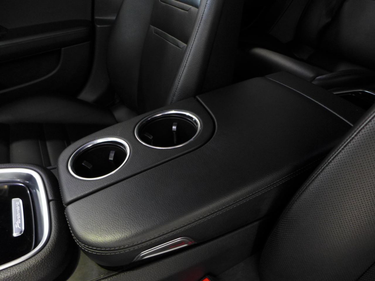 Porsche Panamera 4dr HB 2018