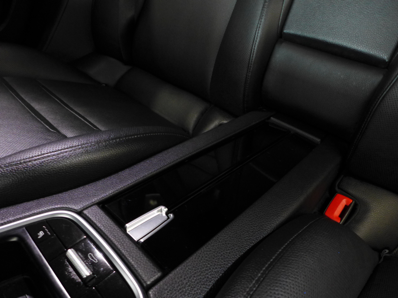 Porsche Panamera 4dr HB 2018